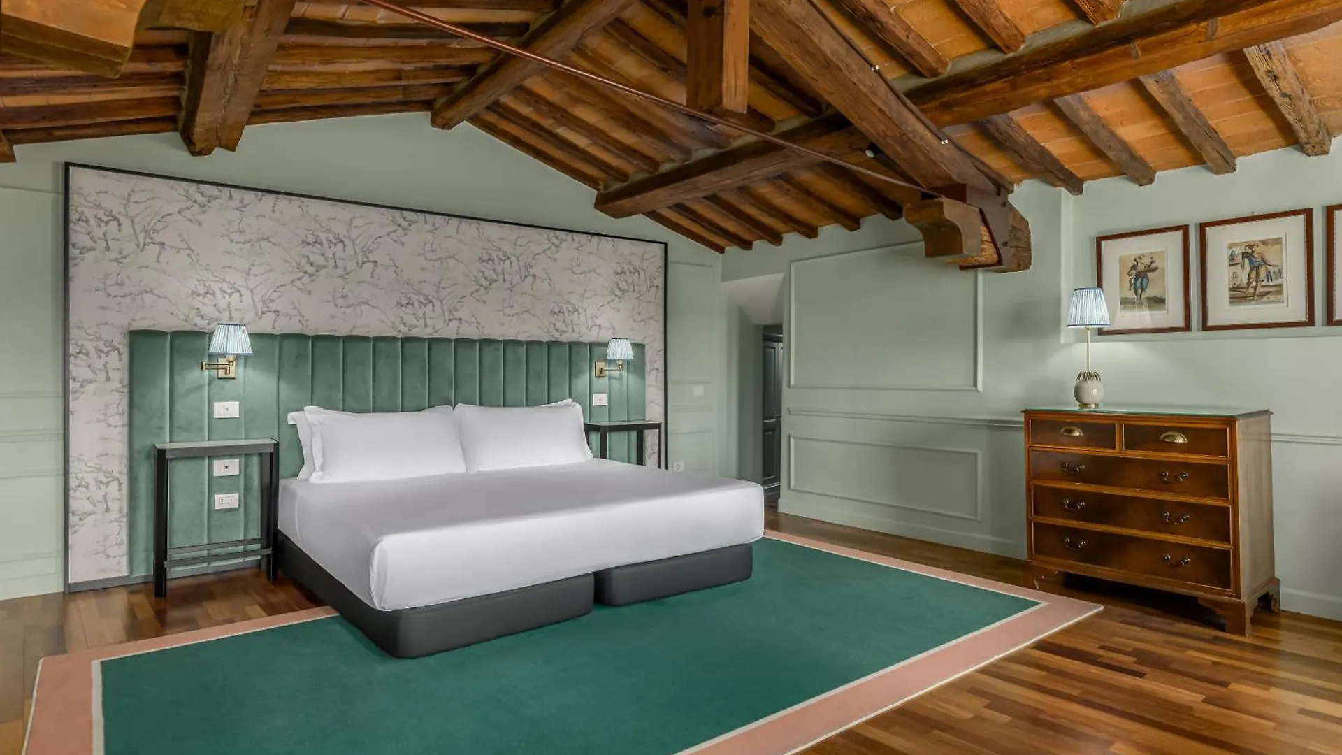 Room Mate Collection Isabella, Florence Italy