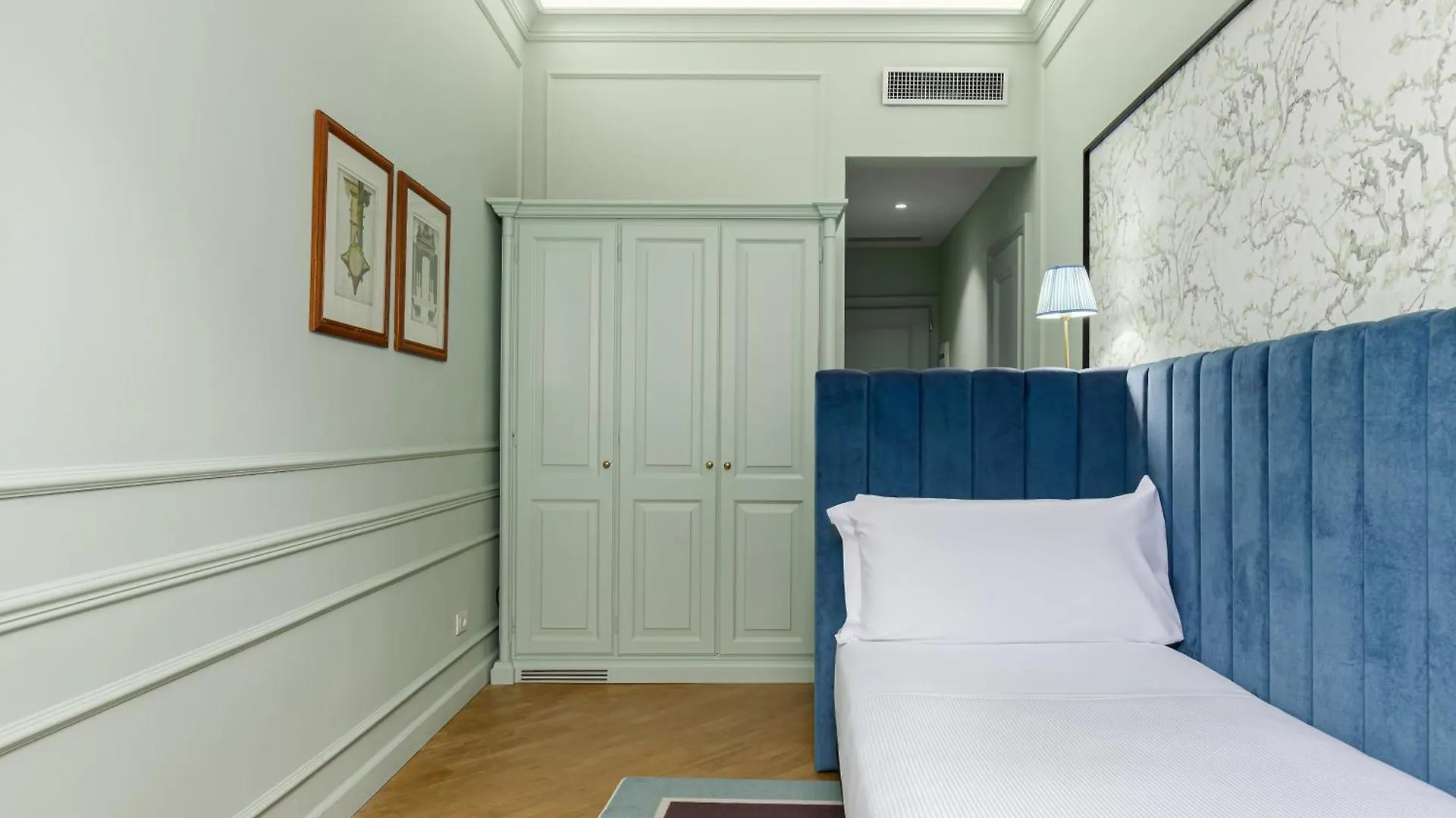 **** Hotel Room Mate Collection Isabella, Florence Italy